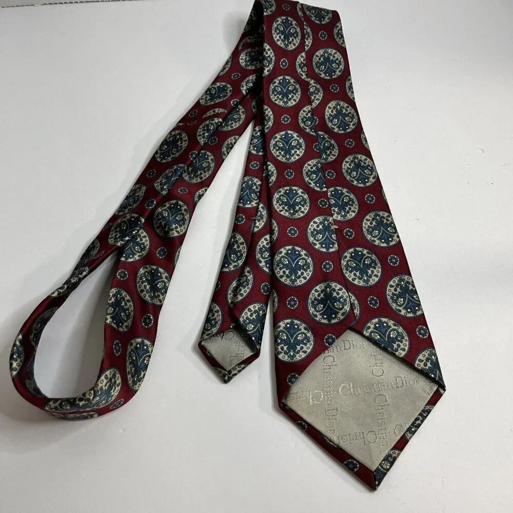 CHRISTIAN DIOR 100% Silk Men’s Neck Tie Red Crescent Design 56” X 3.5” Classic‌ - Picture 3 of 6